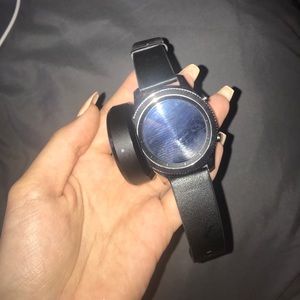 Gear S3 classic Smart Watch